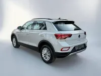Używany VW T-Roc Life 110 KM (80 kW) 2023 Beżowy SUV