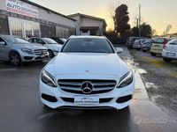 Usata Mercedes C220 Premium 169 CV (124 kW) 2015 Bianco Station wagon