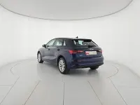 Usata Audi A3 Business 116 CV (85 kW) 2024 Blu navarra metallizzato Berlina