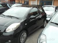 Usata Toyota Yaris Sol 99 CV (72 kW) 2011 Nero Utilitaria
