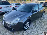 Usata Alfa Romeo Giulietta 121 CV (88 kW) 2014 Grigio Utilitaria