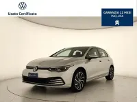 Usata VW Golf VIII Life 116 CV (85 kW) 2020 Argento Utilitaria