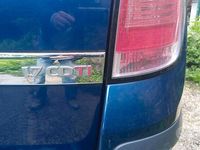 Usata Opel Astra 101 CV (74 kW) 2006 Blu Station wagon