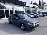 Begagnad VW Golf VIII Active 131 HK (96 kW) 2022 Grå Halvkombi