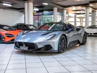 Usata Maserati MC20 630 CV (463 kW) 2024 Grigio mistero Cabrio