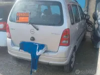 Usata Opel Agila 75 CV (55 kW) 2004 Grigio Monovolume