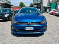 Usata VW Polo Trendline 75 CV (55 kW) 2018 Bluazzurro Utilitaria
