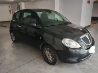 Usata Lancia Ypsilon 80 CV (58 kW) 2010 Nero Utilitaria