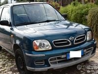 Usata Nissan Micra Comfort 60 CV (44 kW) 2001 Verde Berlina