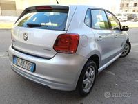 Usata VW Polo 75 CV (55 kW) 2011 Grigio Berlina