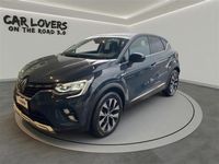 Usata Renault Captur Techno 101 CV (74 kW) 2023 Blu scuro SUV