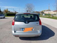 Usata Peugeot 5008 Premium 109 CV (80 kW) 2011 Monovolume