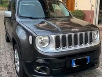 Usata Jeep Renegade Limited 140 CV (102 kW) 2017 Grigio SUV