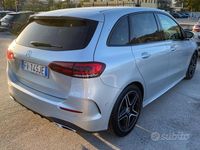 Usata Mercedes 200 Premium 150 CV (110 kW) 2019 Grigio Utilitaria