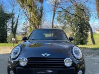 Begagnad Mini One D 95 HK (69 kW) 2018 Svart Halvkombi