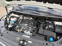 Begagnad VW Caddy 102 HK (75 kW) 2019 Vit Minibuss