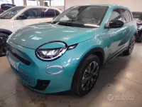 Usata Fiat 600 La Prima 101 CV (74 kW) 2025 Blu SUV