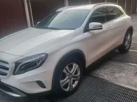 Usata Mercedes GLA180 122 CV (89 kW) 2016 Bianco SUV