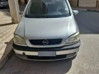 Usata Opel Zafira 125 CV (91 kW) 2003 Monovolume