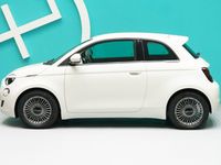 Używany Fiat 500e Icon 86 kW (118 KM) 2022 Biały Sedan/Limuzyna