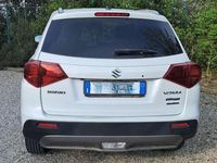 Usata Suzuki Vitara 129 CV (94 kW) 2021 Bianco SUV