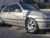 Usata Renault Clio 137 CV (100 kW) 1992 Grigio Utilitaria