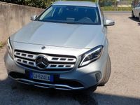 Usata Mercedes GLA180 Business 122 CV (89 kW) 2020 Grigio SUV