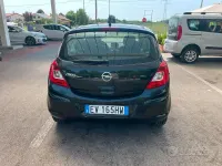 Usata Opel Corsa Edition 85 CV (62 kW) 2014 Nero Utilitaria