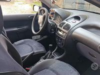 Usata Peugeot 206 60 CV (44 kW) 2000 Blu Berlina