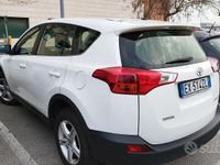 Usata Toyota RAV4 2015 Bianco SUV