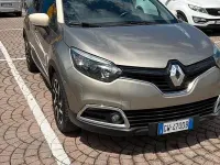 Usata Renault Captur 90 CV (66 kW) 2014 Beige con tetto bianco SUV
