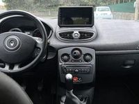 Usata Renault Clio III 75 CV (55 kW) 2011 Bianco Berlina