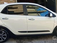Occasion Kia Picanto X-Line 65 ch (47 kW) 2022 Blanc Citadine
