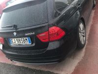 Usata BMW 320 184 CV (135 kW) 2011 Nero Station wagon