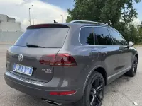 Usata VW Touareg 245 CV (180 kW) 2011 Grigio SUV