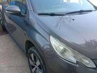 Usata Peugeot 2008 Access 99 CV (72 kW) 2016 Grigio SUV