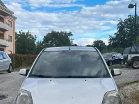 Usata Ford Fiesta Titanium 68 CV (50 kW) 2006 Grigio Utilitaria