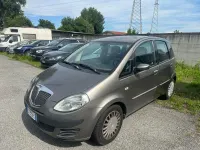 Usata Lancia Musa 95 CV (69 kW) 2006 Oro Monovolume