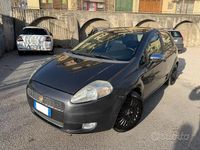 Usata Fiat Grande Punto 75 CV (55 kW) 2008 Grigio Utilitaria