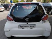 Usata Toyota Aygo Connect Style 68 CV (50 kW) 2013 Bianco Utilitaria
