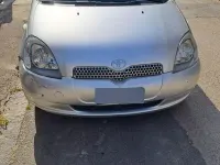 Usata Toyota Yaris 75 CV (55 kW) 2003 Grigio Utilitaria