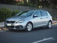Usata Peugeot 308 Business-Line 131 CV (96 kW) 2019 Grigio Berlina