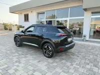 Usata Peugeot 2008 Allure 131 CV (96 kW) 2023 Nero SUV