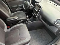 Usata Renault Clio GrandTour Intens 75 CV (55 kW) 2016 Nero Station wagon