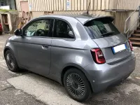 Begagnad Fiat 500e Icon 42 kW (58 HK) 2021 Grå Cab