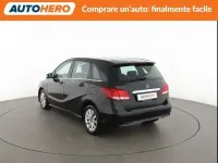 Usata Mercedes B180 Business 109 CV (80 kW) 2017 Nero Utilitaria