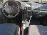 Usado Renault Clio II 58 CV (42 kW) 2007 Utilitario