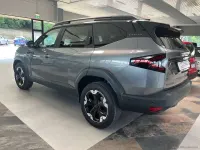Nuova Dacia Bigster Extreme 140 CV (102 kW) 2026 Grigio SUV