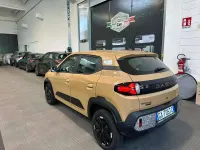 Usata Dacia Spring Business 19 kW (26 CV) 2024 Beige Utilitaria