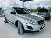 usata Volvo XC60 XC 602.4 D 175 CV FWD DRIVe R-design